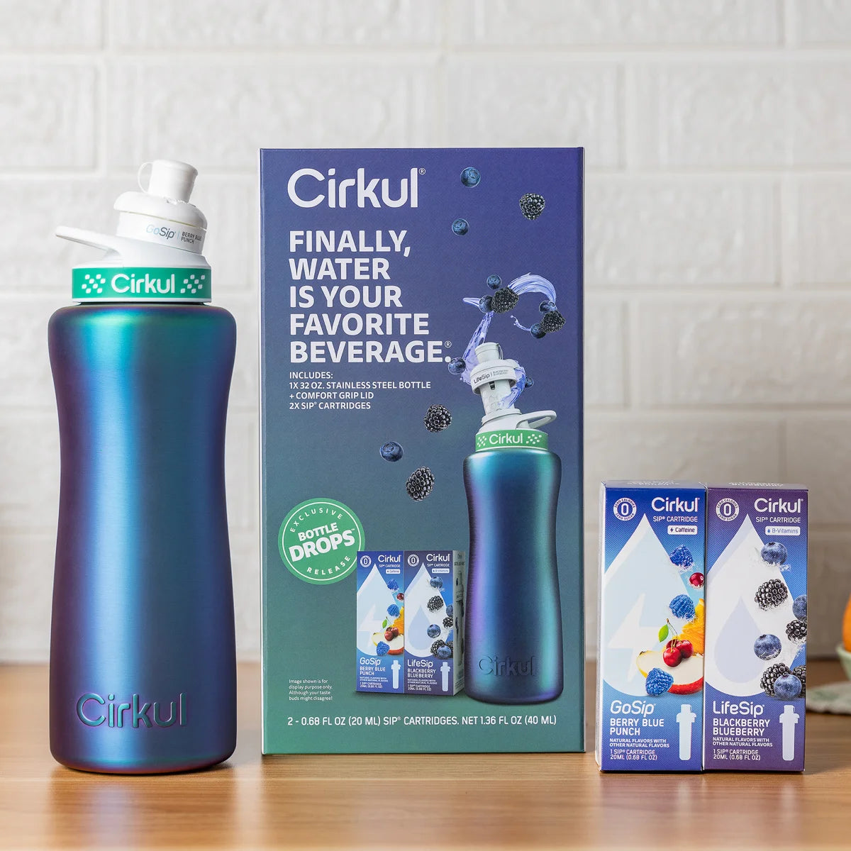 32Oz Chameleon Stainless Steel Starter Kit with Chameleon Lid 2.0 and 2 Flavor Cartridges (Blackberry Blueberry & Berry Blue Punch)